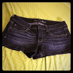 American Eagle dark wash denim shorts size 12